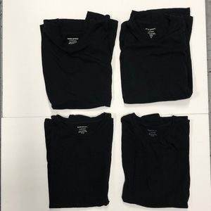 Lot of 4 black BR fitted crew t shirts L & XL